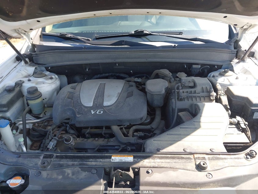 2012 HYUNDAI SANTA FE VIN: 5XYZK4AG9CG104117