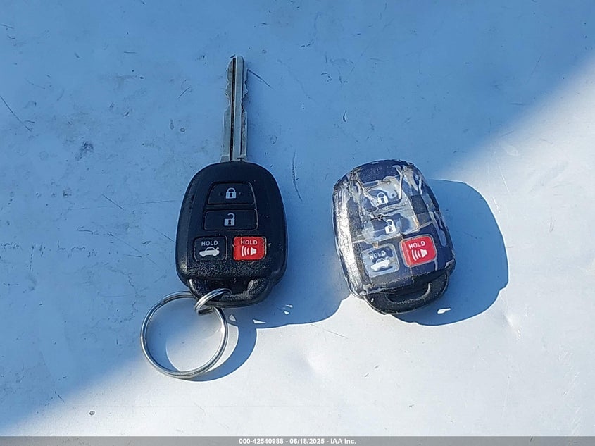 2016 TOYOTA CAMRY LE - 4T4BF1FK8GR572928