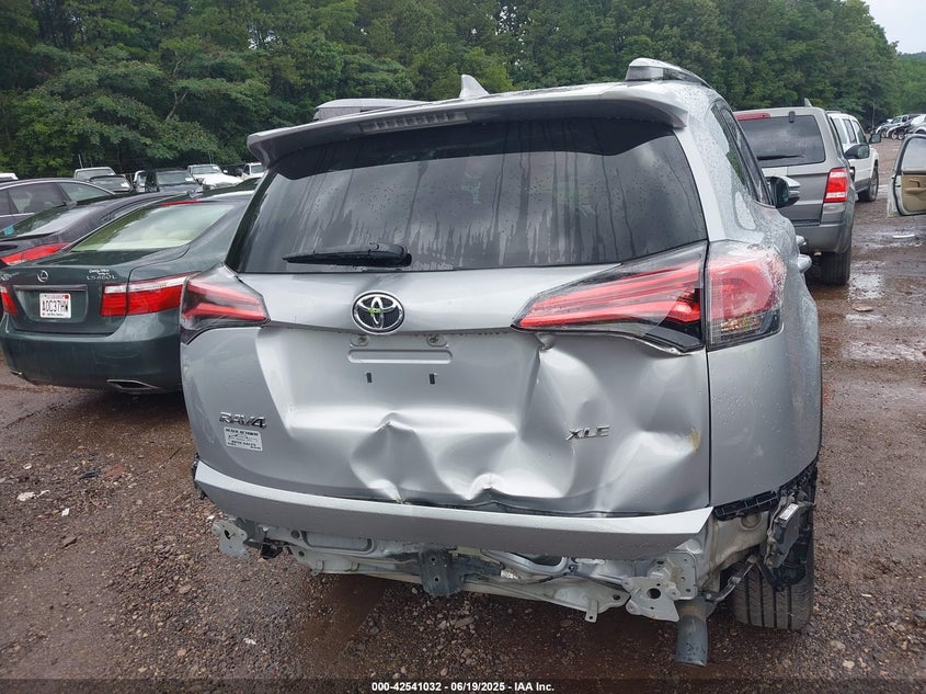 2017 TOYOTA RAV4 XLE - 2T3WFREV9HW389987