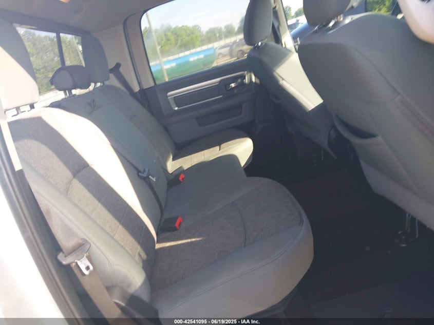 2018 RAM 1500 BIG HORN  4X4 5'7 BOX - 1C6RR7LG3JS137901