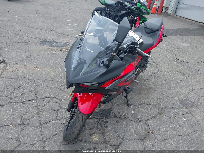2025 KAWASAKI EX500 451 CC(VIN: ML5EXGJ10SDA61729