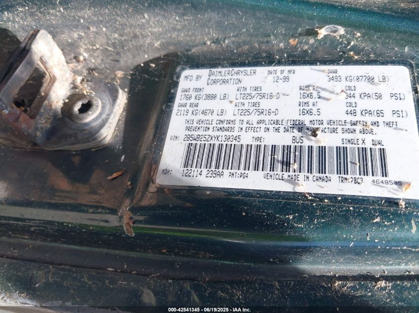 2000 Dodge Ram Wagon 2500 VIN: 2B5WB25ZXYK130345 Lot: 42541345