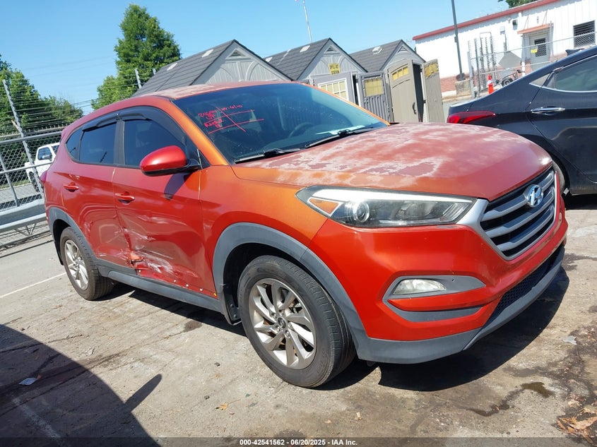 2017 HYUNDAI TUCSON SE - KM8J23A48HU417299