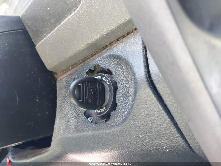 2016 Ram 1500 Express VIN: 1C6RR6FT0GS421384 Lot: 42541588