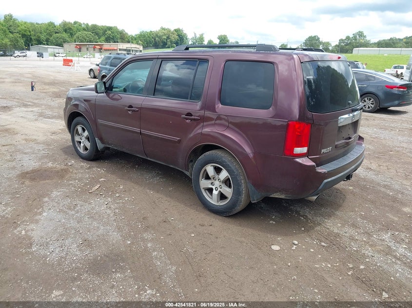 2009 HONDA PILOT VIN: 5FNYF38559B017636