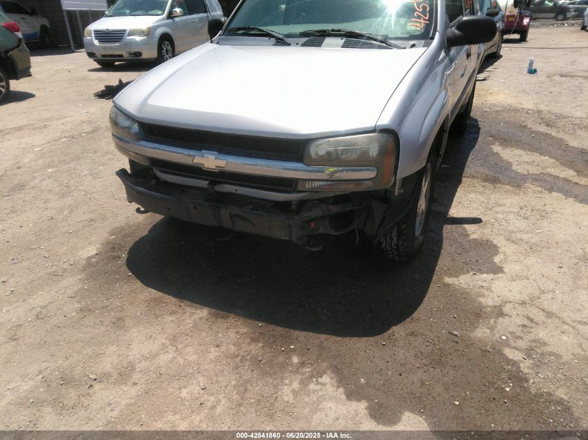 2005 Chevrolet Trailblazer Ls VIN: 1GNDT13S752216085 Lot: 42541860