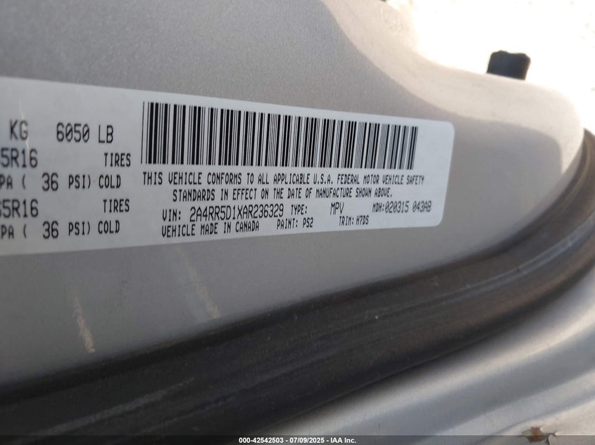 2010 CHRYSLER TOWN & COUNTRY VIN: 2A4RR5D1XAR236329