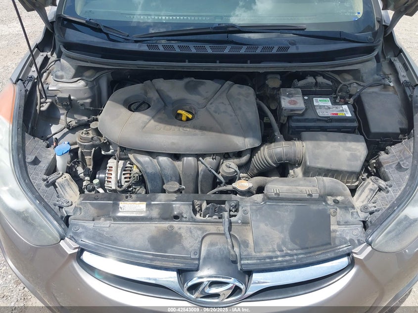 2013 HYUNDAI ELANTRA VIN: 5NPDH4AE9DH186741