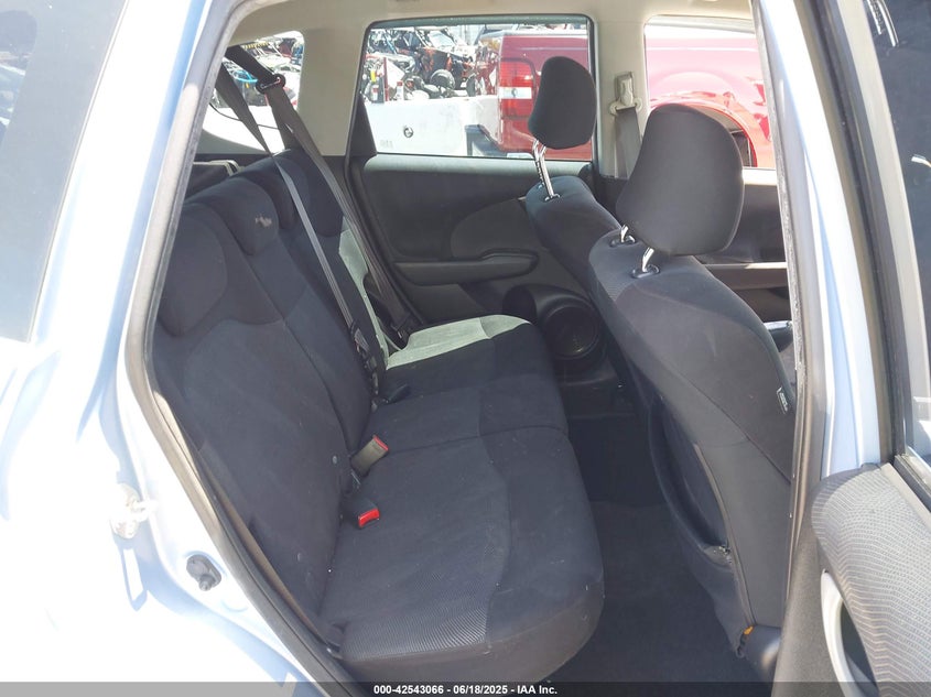 2009 HONDA FIT VIN: JHMGE88439S007689