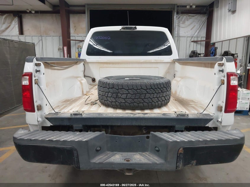 2008 Ford F-250 Fx4/Lariat/Xl/Xlt VIN: 1FTSX21R08EE37329 Lot: 42543169