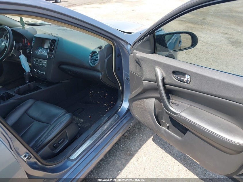 2011 NISSAN MAXIMA VIN: 1N4AA5AP2BC851170