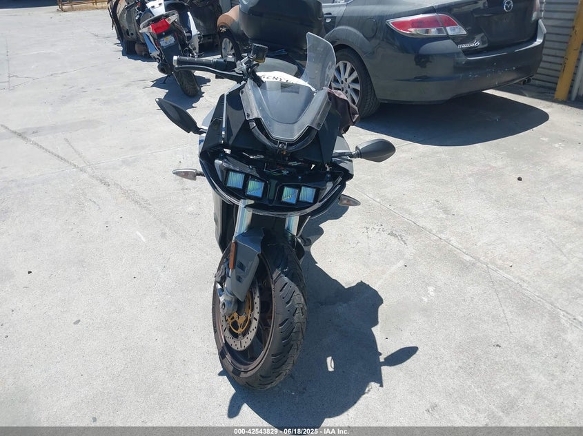 2021 ZERO MOTORCYCLES INC SR/S 0 CC(VIN: 538ZFBZ75MCL17947