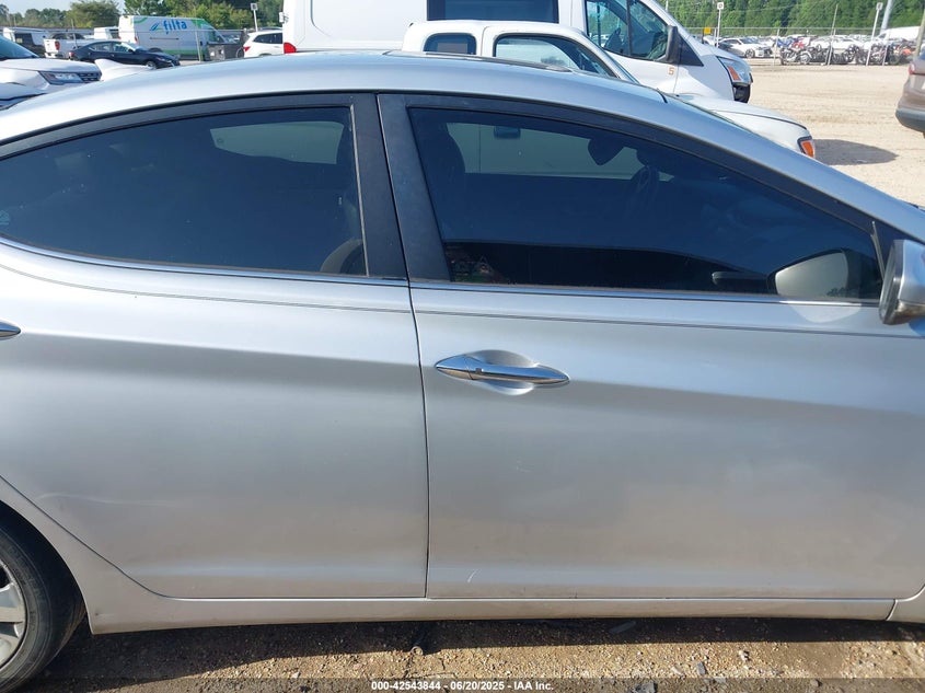 2014 Hyundai Elantra Limited VIN: 5NPDH4AE2EH488812 Lot: 42543844