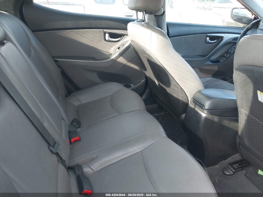 2014 Hyundai Elantra Limited VIN: 5NPDH4AE2EH488812 Lot: 42543844