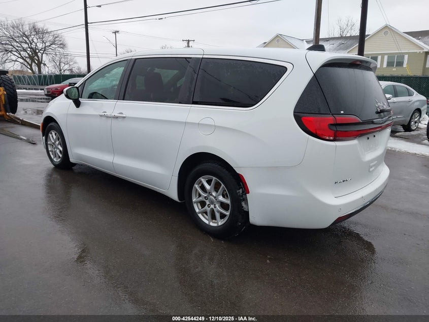 Vin: 2c4rc1bg7pr533185, lot: 43037079, chrysler pacifica touring l 20233