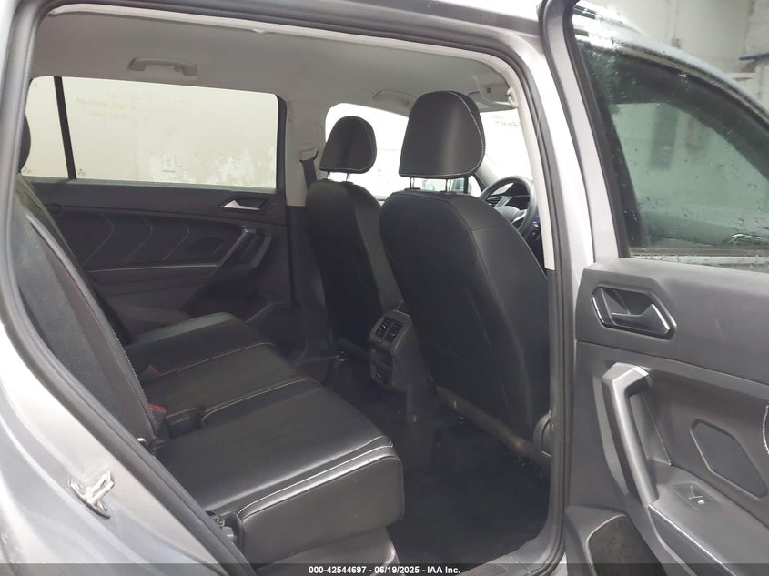 2024 VOLKSWAGEN TIGUAN 2.0T SE/2.0T WOLFSBURG EDITION - 3VV2B7AXXRM098733