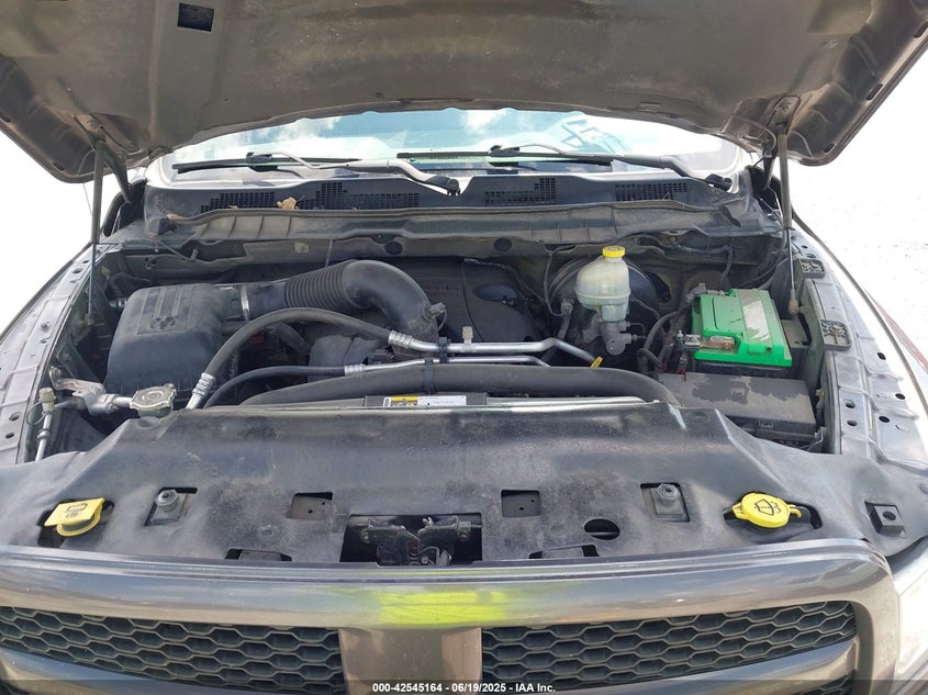 2015 RAM 1500 EXPRESS - 1C6RR7KT4FS516606