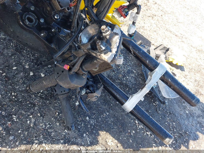 2024 Suzuki Gsx800 F VIN: JS1EM13BXR7102577 Lot: 42545549