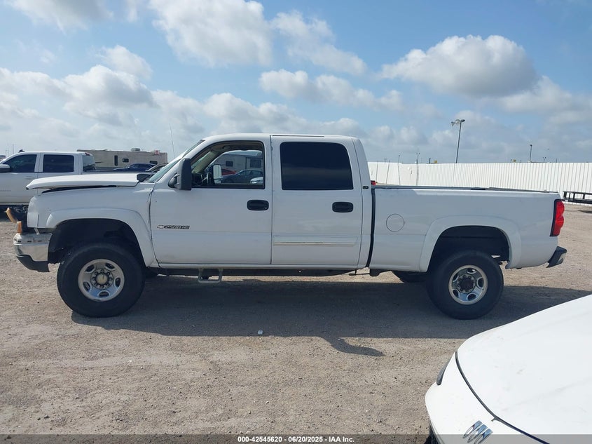 2005 Chevrolet Silverado 2500Hd Work Truck VIN: 1GCHK29U75E297924 Lot: 42545620