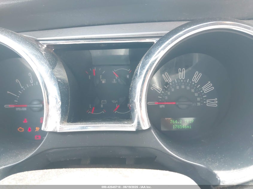 2005 Ford Mustang V6 Deluxe/V6 Premium VIN: 1ZVFT80N555179168 Lot: 42545718