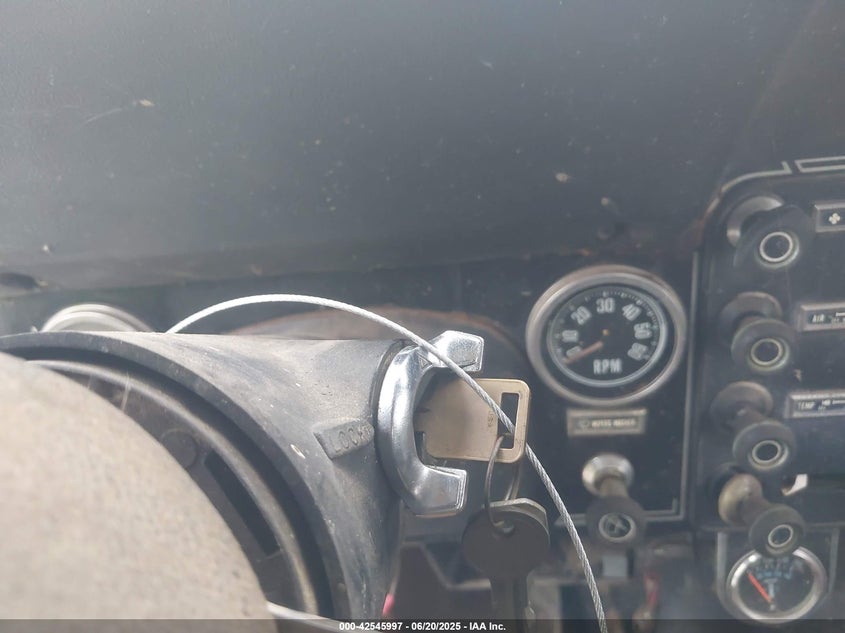 1981 Jeep Jeep Cj7 VIN: 1JCBM87A5BT038091 Lot: 42545997