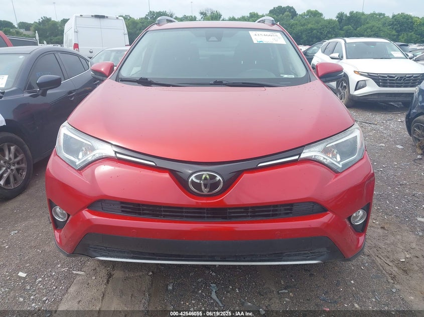 2017 TOYOTA RAV4 XLE - JTMRFREV5HJ121370