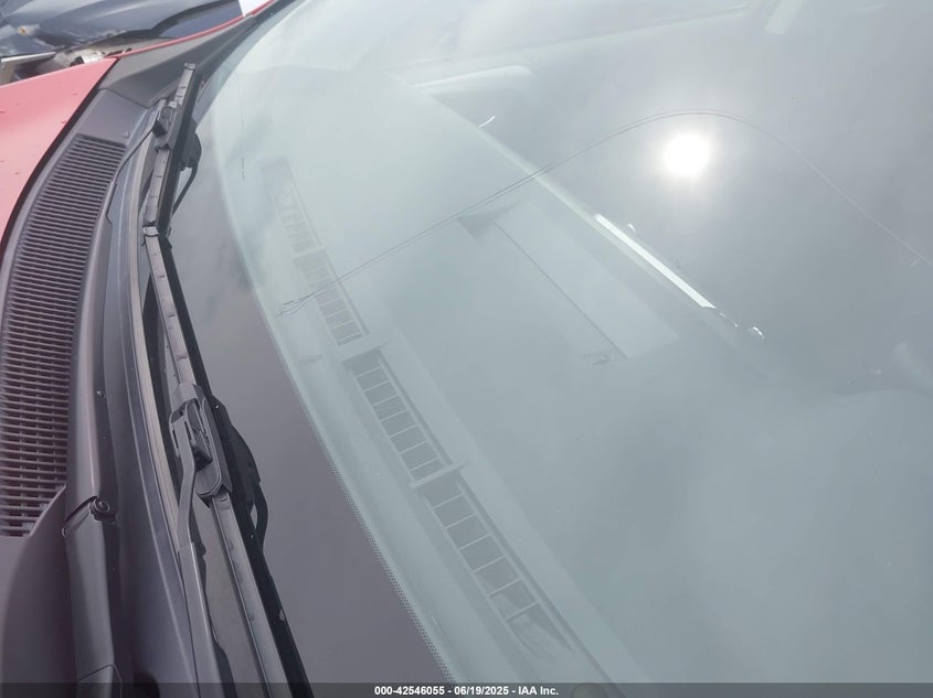 2017 TOYOTA RAV4 XLE - JTMRFREV5HJ121370