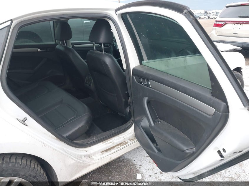 2014 VOLKSWAGEN PASSAT 1.8T SE - 1VWBT7A31EC099383