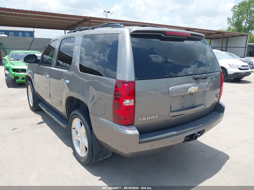 2008 CHEVROLET TAHOE VIN: 1GNFK13068J216423