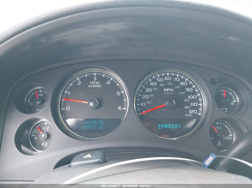 2008 CHEVROLET TAHOE VIN: 1GNFK13068J216423