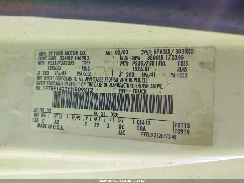 2000 Ford E-150 Commercial/Recreational VIN: 1FTRE1422YHB09812 Lot: 42546597