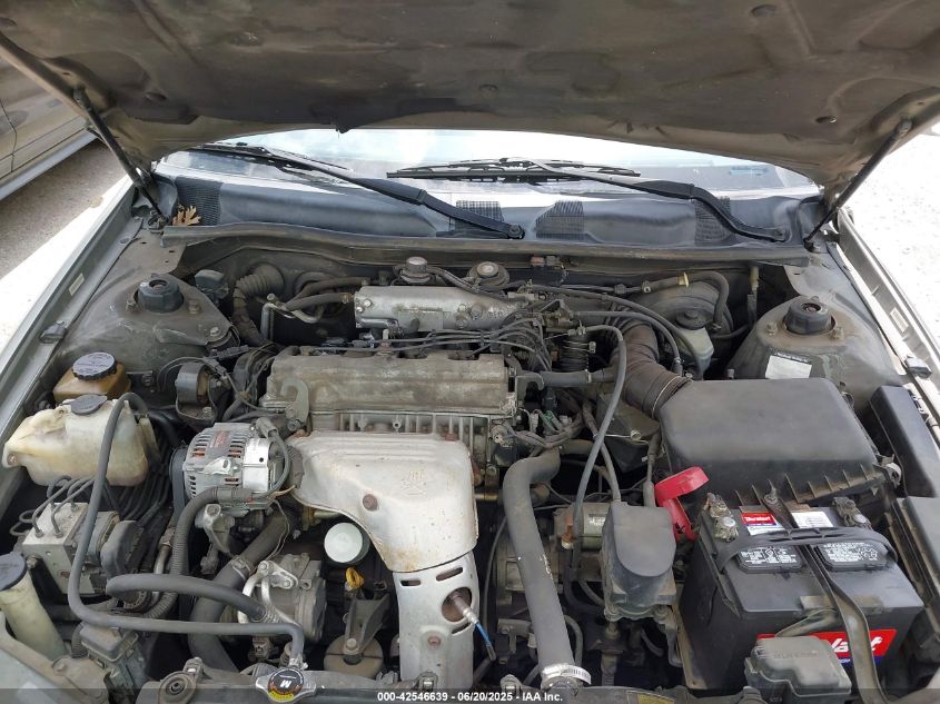 2001 Toyota Camry Le VIN: 4T1BG22K01U059649 Lot: 42546639