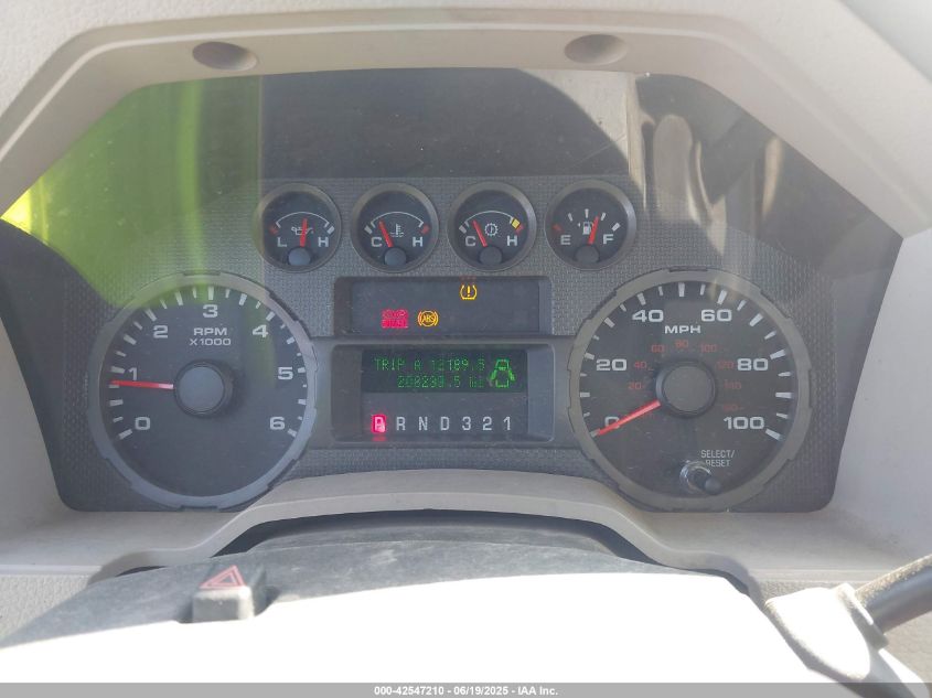 2008 Ford F-250 Xl/Xlt VIN: 1FDNF21598EC22637 Lot: 42547210