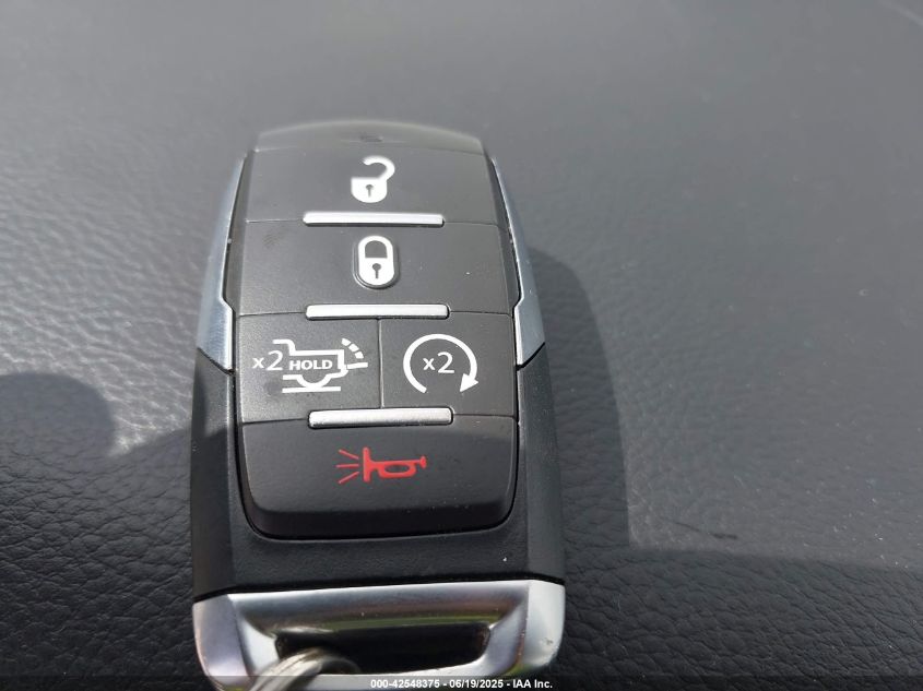 2025 Ram 1500 - 1C6SRFFP6SN563041