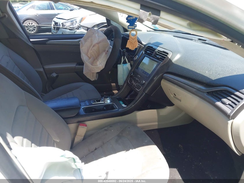 3FA6P0HD1KR245444 2019 FORD FUSION photo no. 5