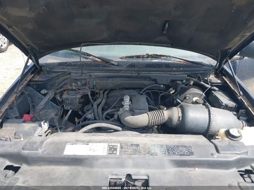 2002 Ford F150 Xl/Xlt VIN: 1FTRX17242NC10610 Lot: 42548658