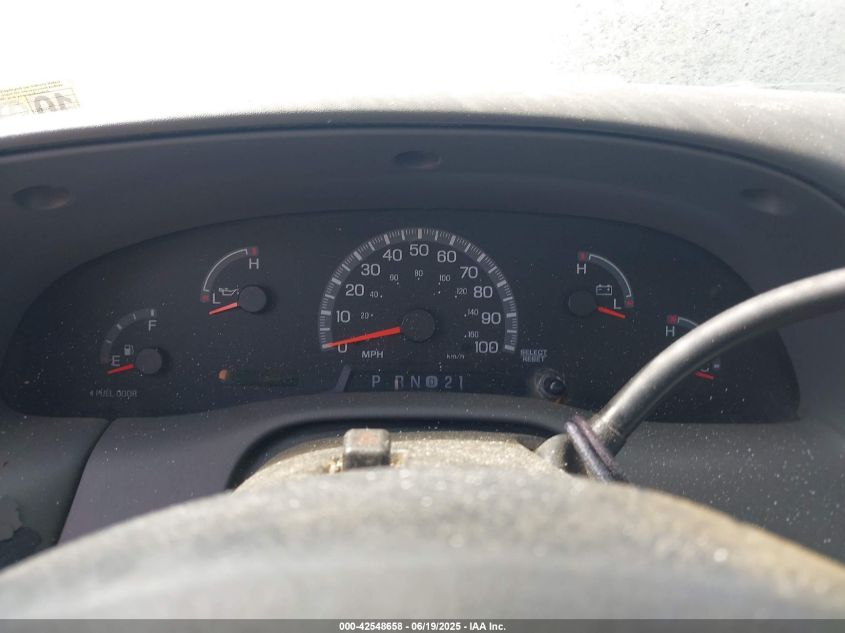 2002 Ford F150 Xl/Xlt VIN: 1FTRX17242NC10610 Lot: 42548658