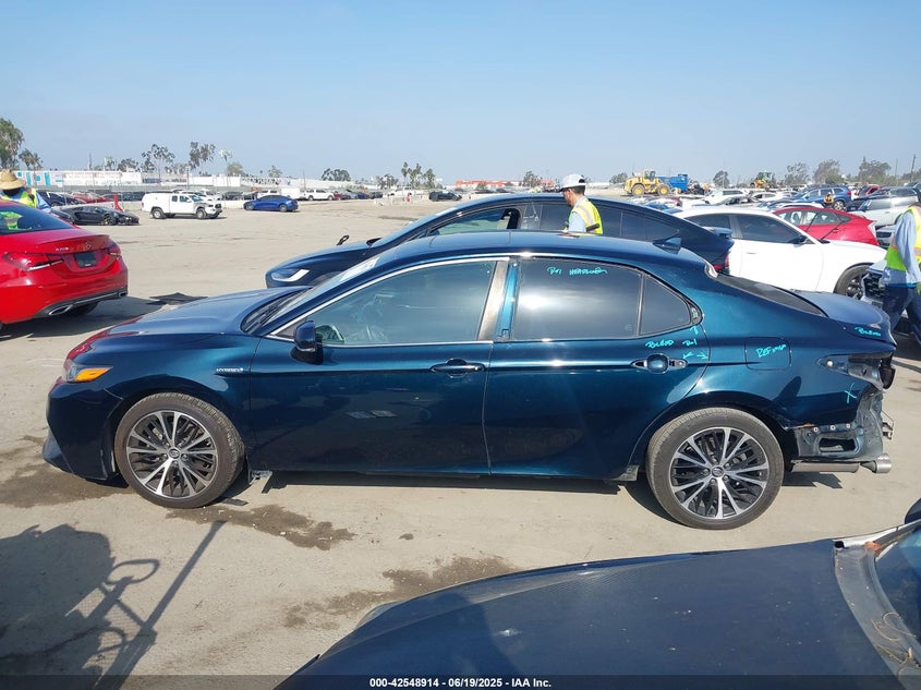 2018 TOYOTA CAMRY HYBRID VIN: 4T1B21HK2JU505672