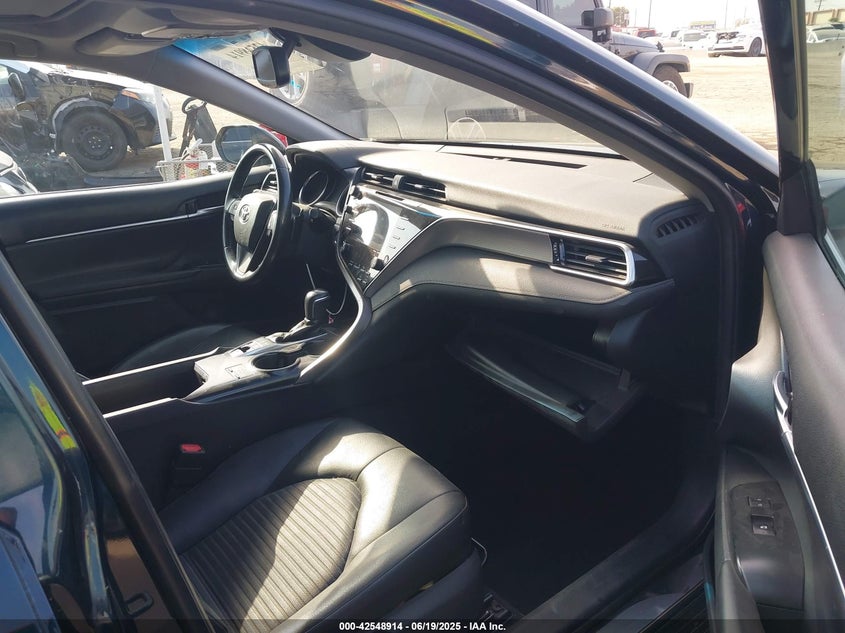 2018 TOYOTA CAMRY HYBRID VIN: 4T1B21HK2JU505672