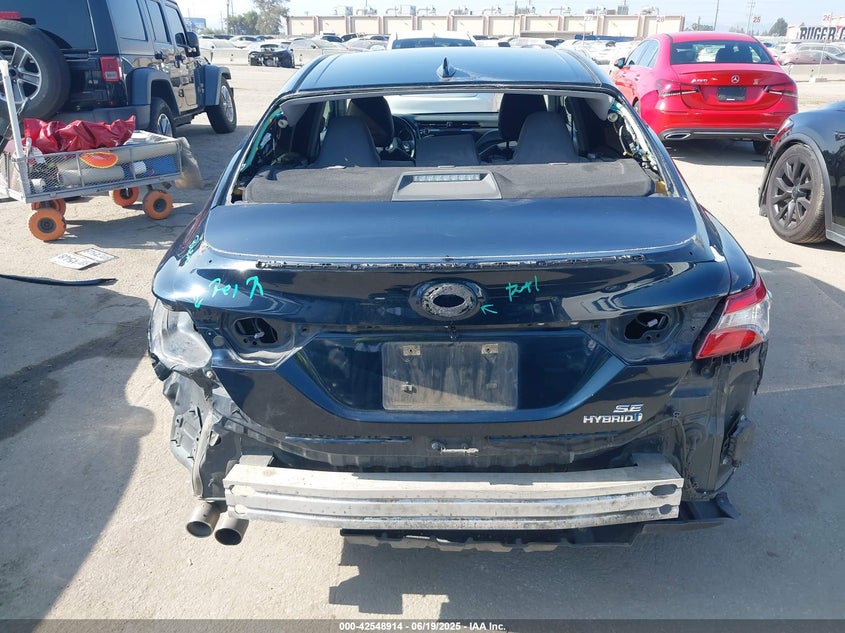 2018 TOYOTA CAMRY HYBRID VIN: 4T1B21HK2JU505672