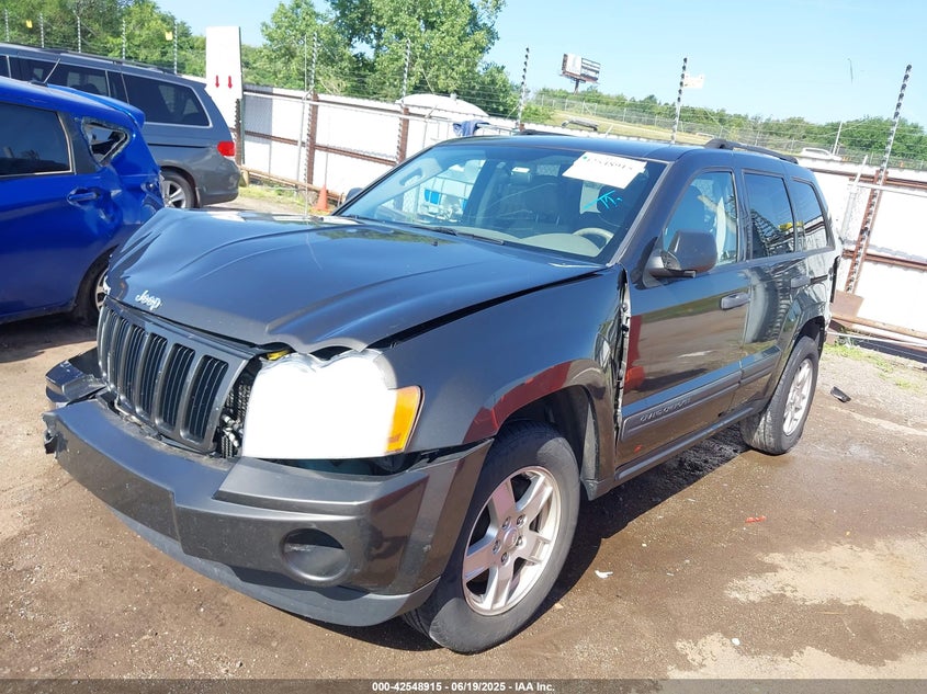 2005 Jeep Grand Cherokee Laredo