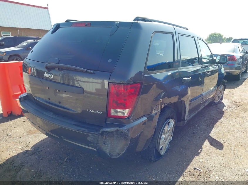 2005 Jeep Grand Cherokee Laredo