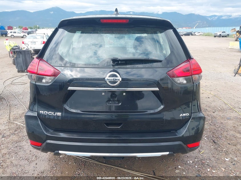 2017 NISSAN ROGUE S - KNMAT2MV0HP598882