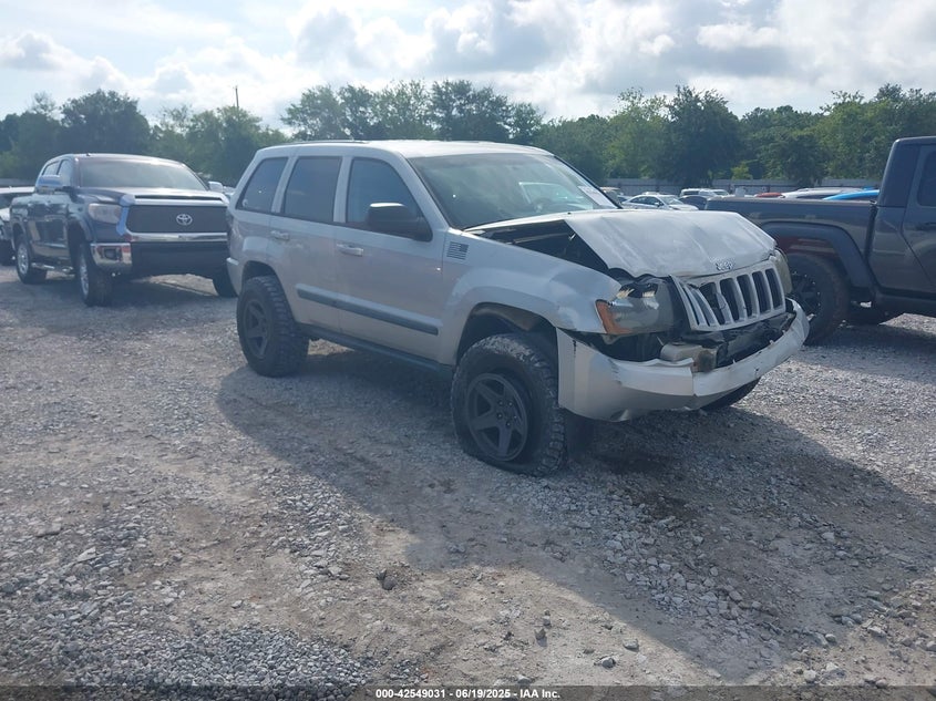 2008 JEEP GRAND CHEROKEE VIN: 1J8HR48N38C205038