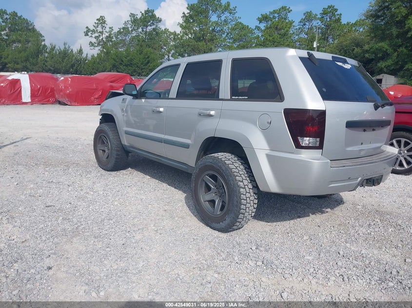 2008 JEEP GRAND CHEROKEE VIN: 1J8HR48N38C205038