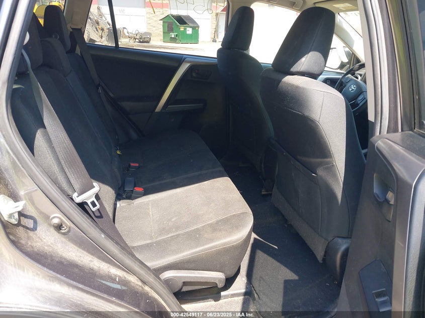 2016 TOYOTA RAV4 LE - JTMBFREV3GJ093200