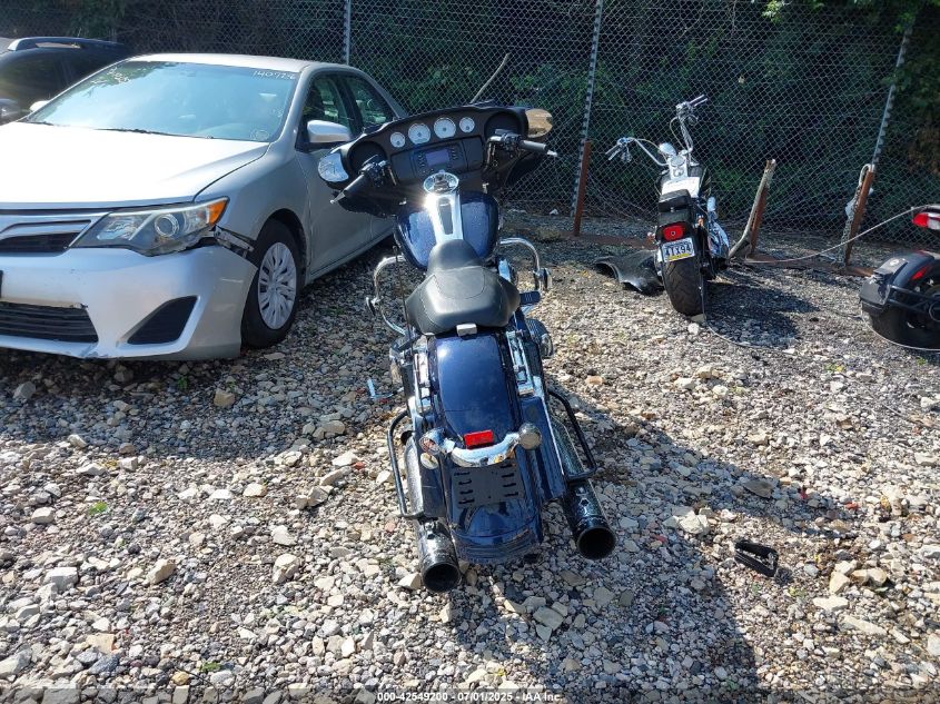 2014 Harley-Davidson Flhx Street Glide VIN: 1HD1KBM19EB698947 Lot: 42549200