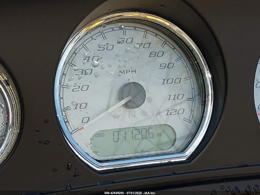 2014 Harley-Davidson Flhx Street Glide VIN: 1HD1KBM19EB698947 Lot: 42549200