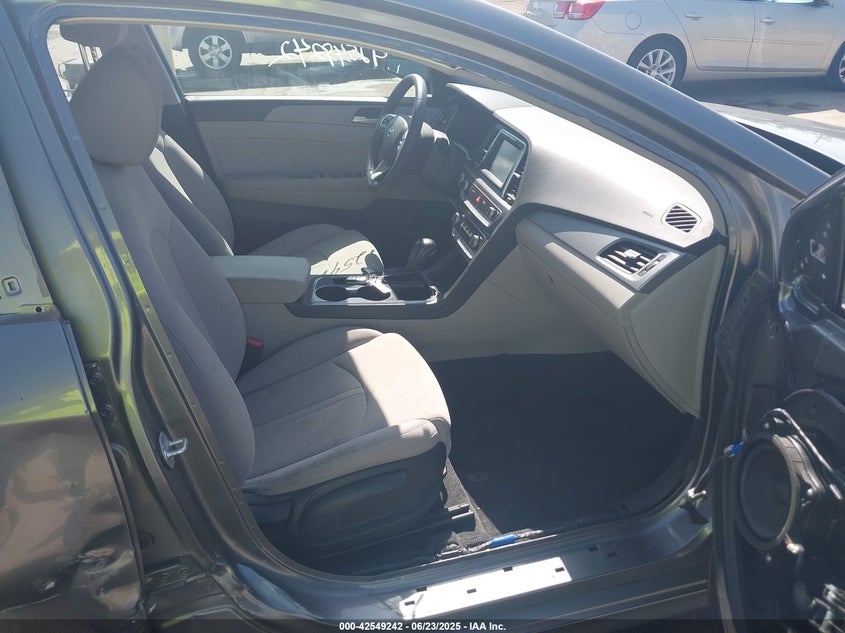 VIN 5NPE34AF7JH659477 2018 HYUNDAI SONATA SEL