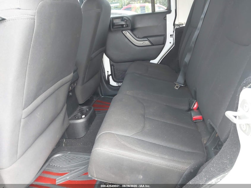 2016 JEEP WRANGLER UNLIMITED SPORT - 1C4HJWDG7GL166003